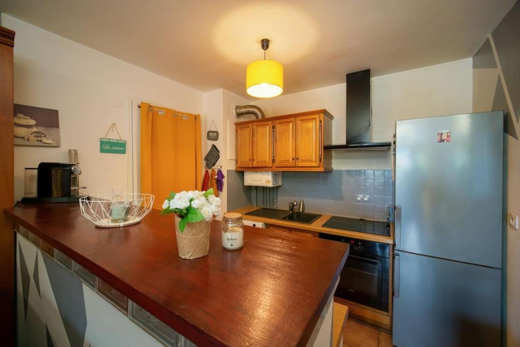 Appartement Tout Equipe Terrasse Et Parking Prive มาร์กเซย ภายนอก รูปภาพ